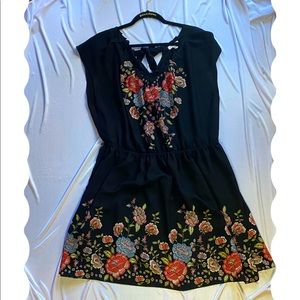 Lauren Conrad Black Floral Embroidery Skater Dress (XXL)